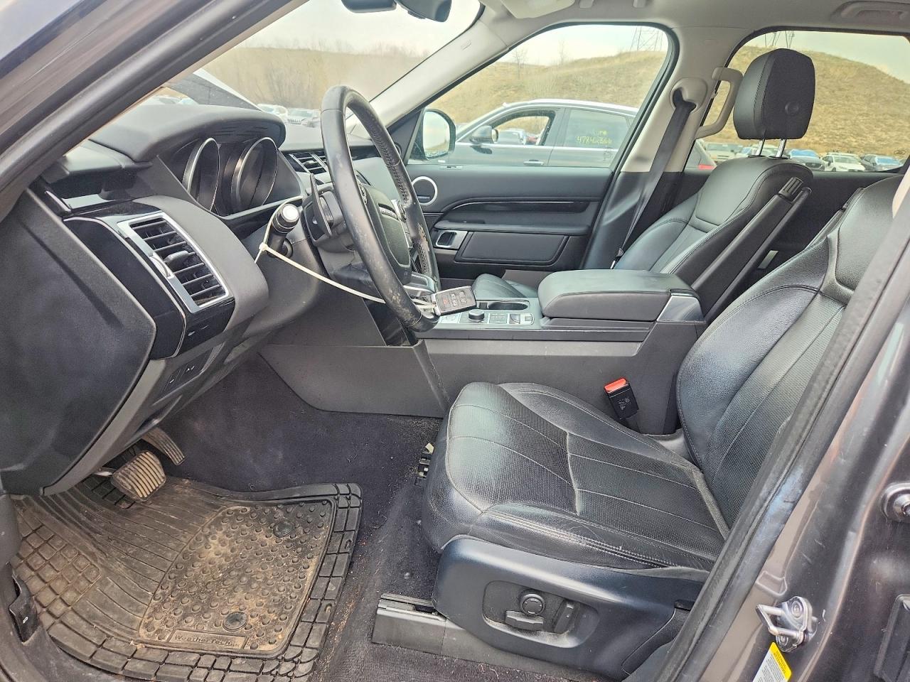 2018 LAND ROVER Discovery