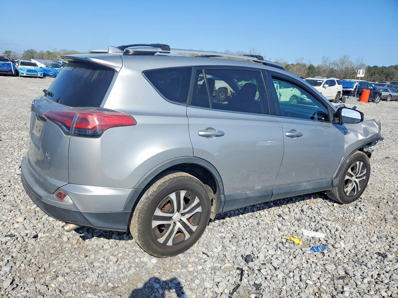 2016 TOYOTA RAV4
