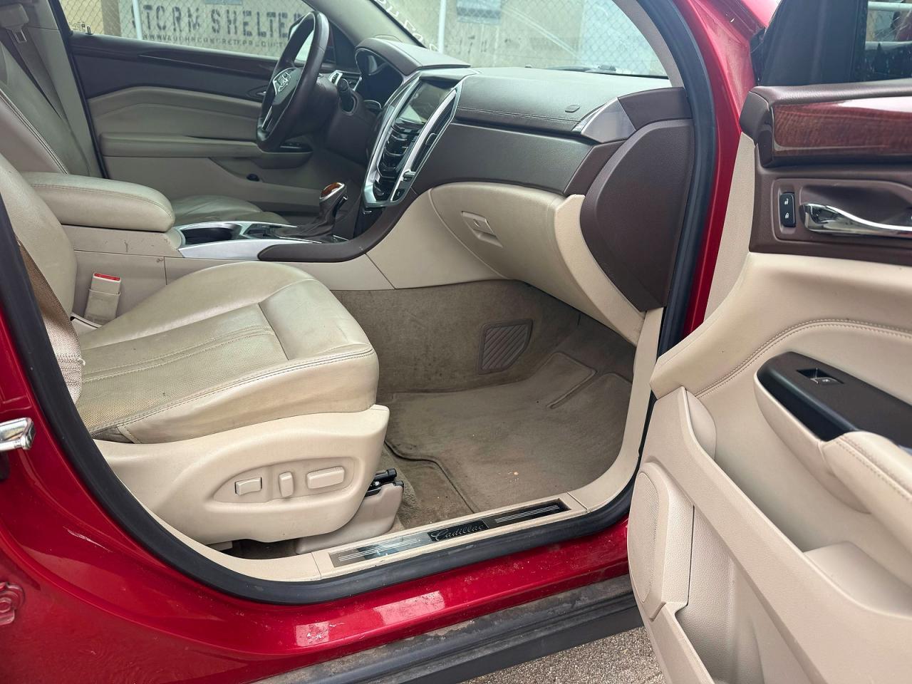 2016 CADILLAC SRX