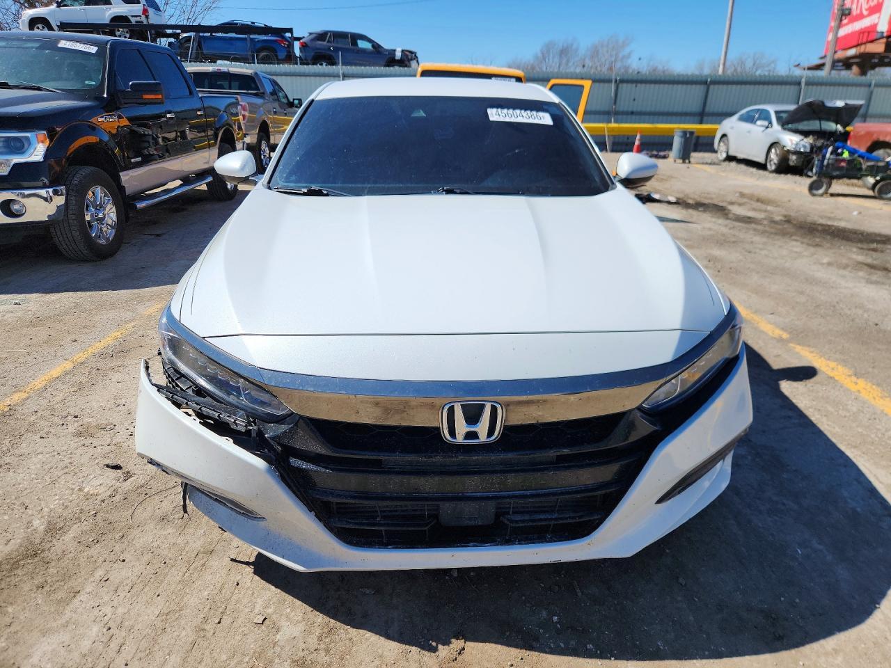 2019 HONDA ACCORD