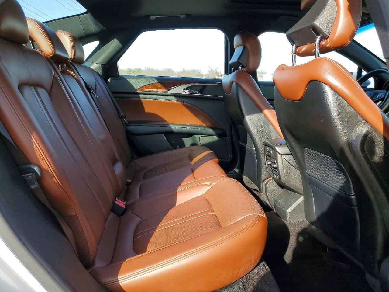 2017 LINCOLN MKZ
