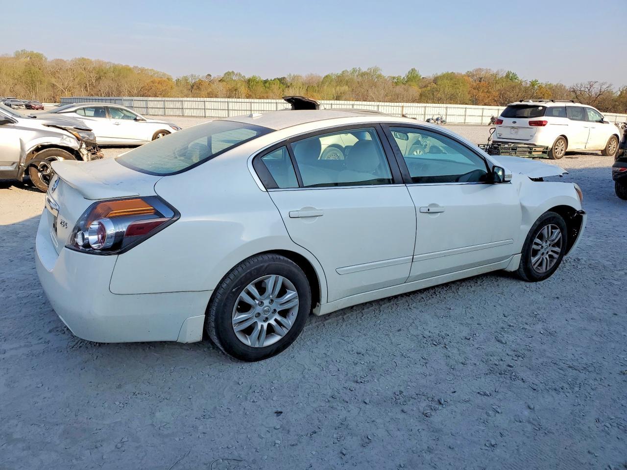 2011 NISSAN ALTIMA