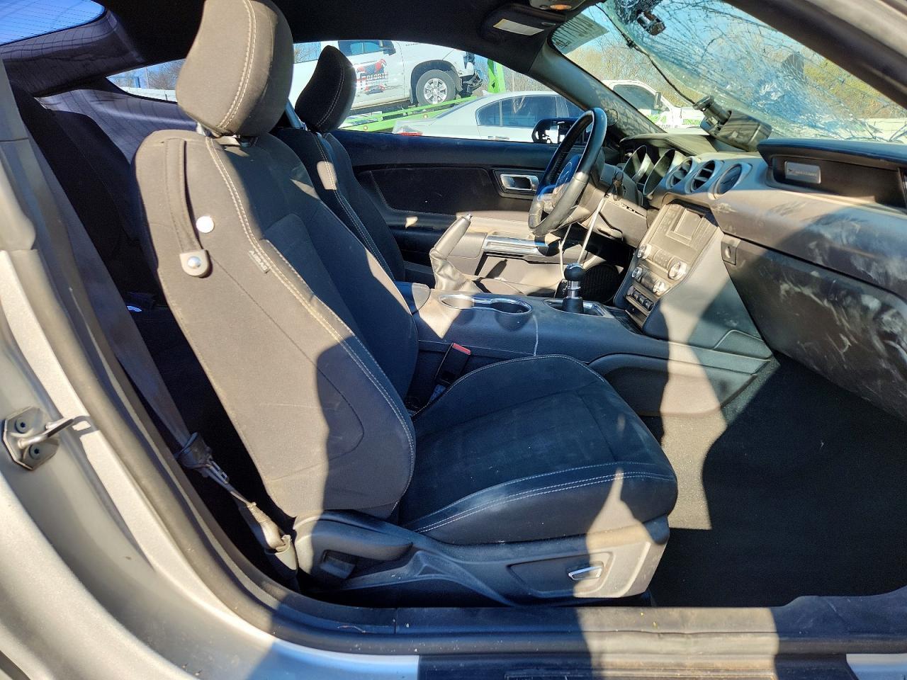 2019 FORD MUSTANG