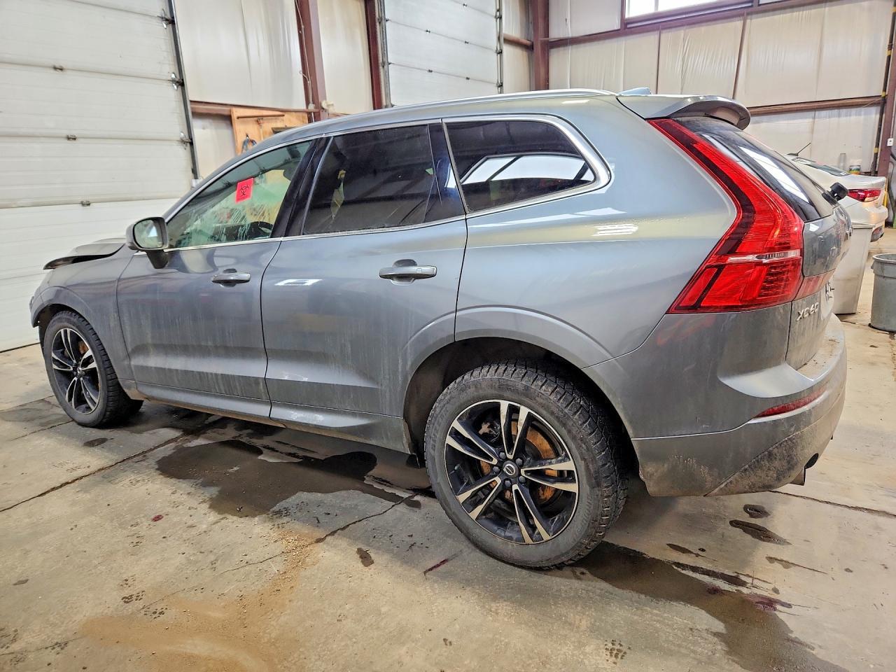 2020 VOLVO XC60