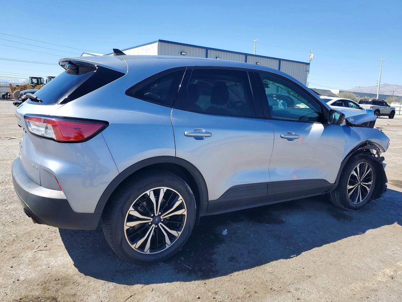 2022 FORD ESCAPE