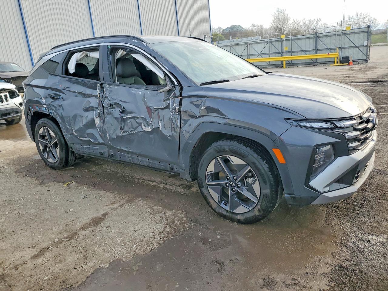 2025 HYUNDAI TUCSON