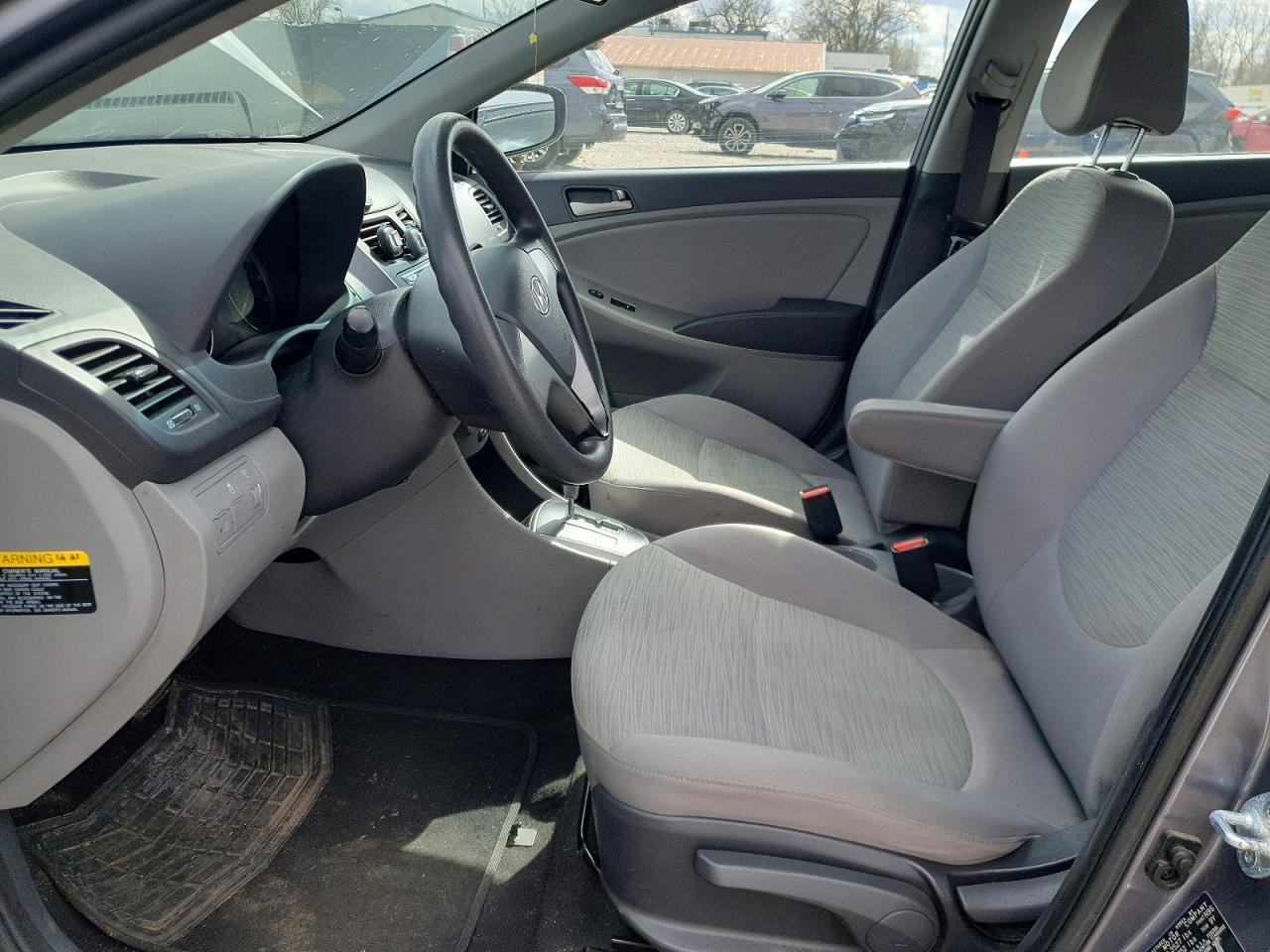 2016 HYUNDAI ACCENT