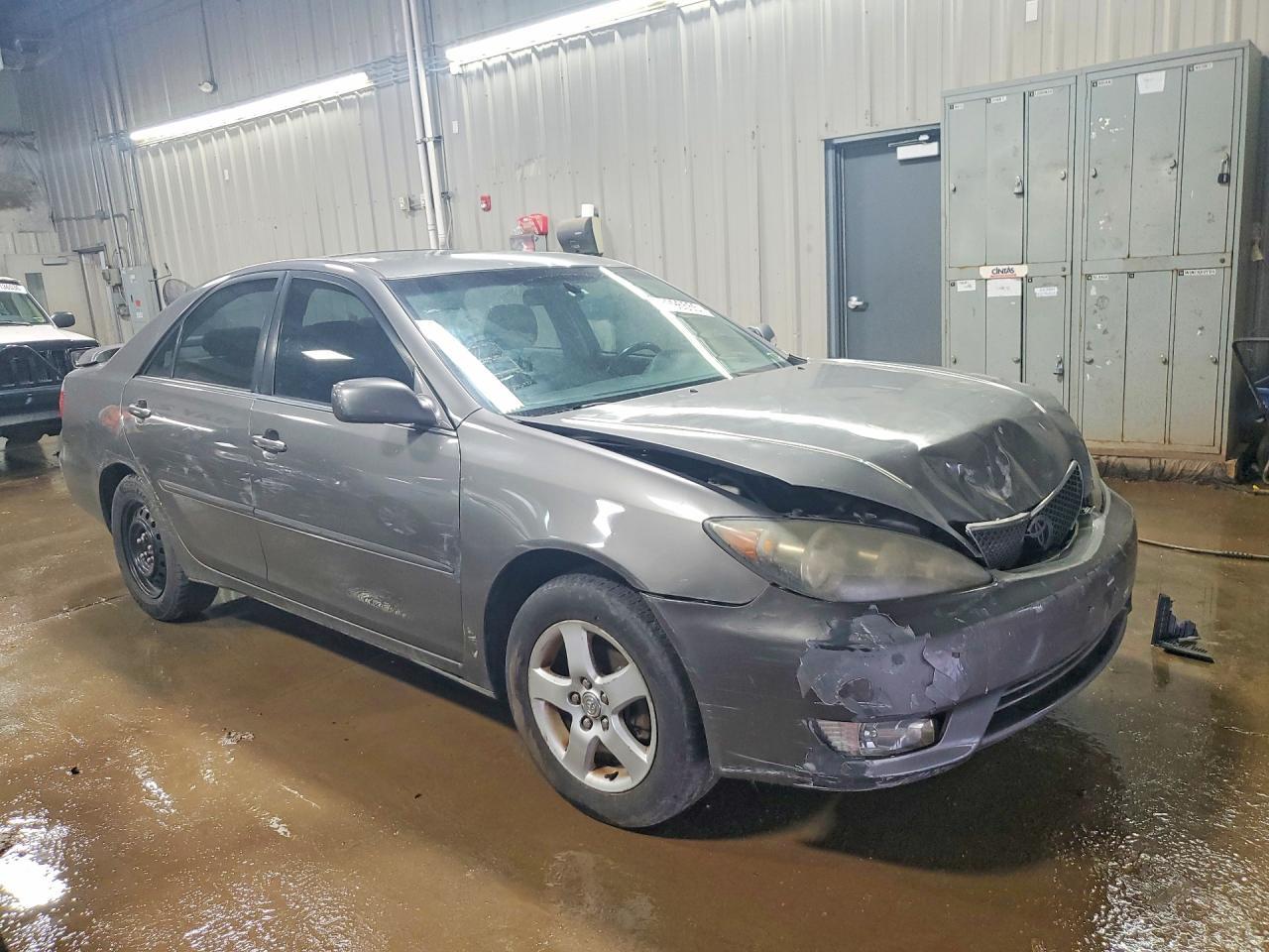 2005 TOYOTA CAMRY