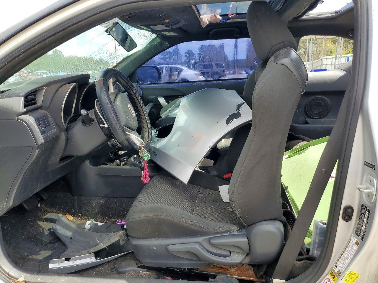 2011 SCION TC