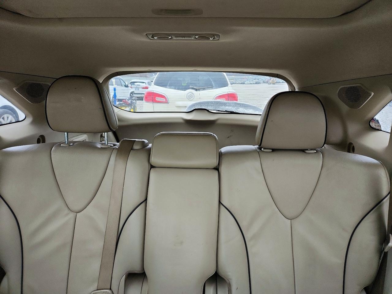 2010 TOYOTA VENZA