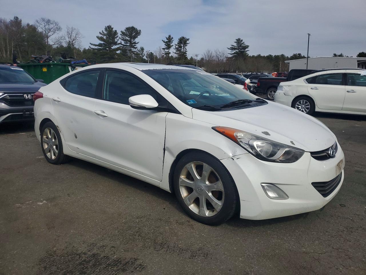2011 HYUNDAI ELANTRA