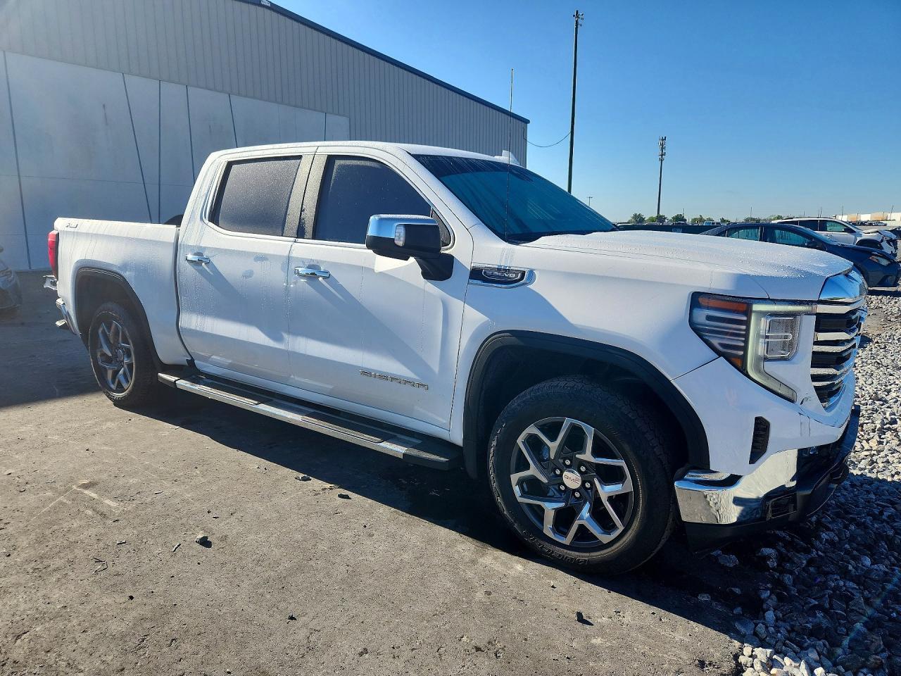 2024 GMC Sierra