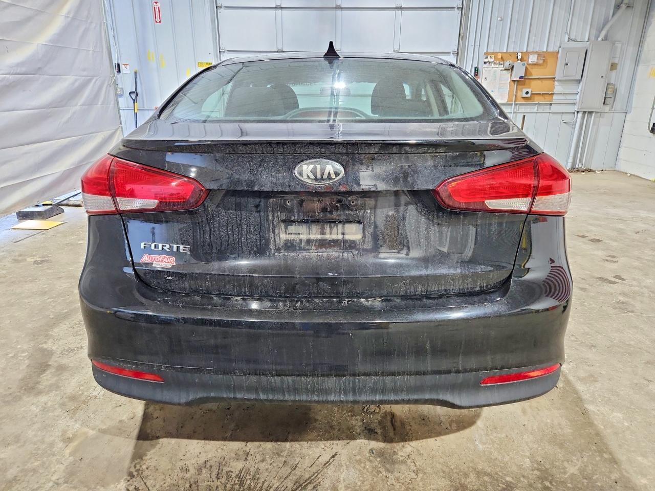2017 KIA FORTE