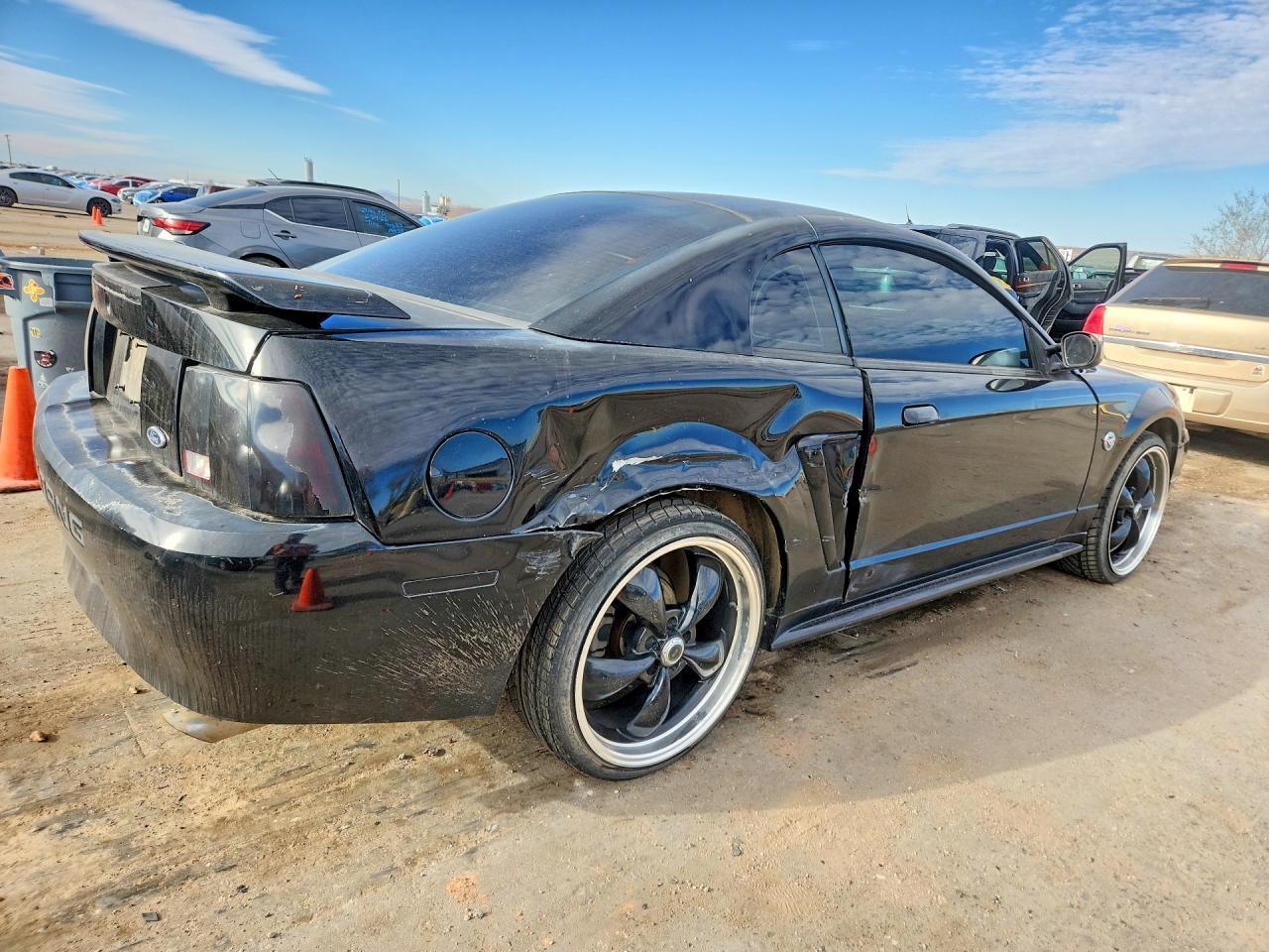 2004 FORD MUSTANG