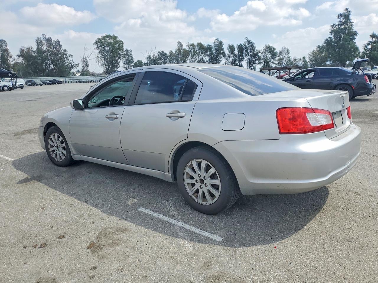 2012 MITSUBISHI Galant