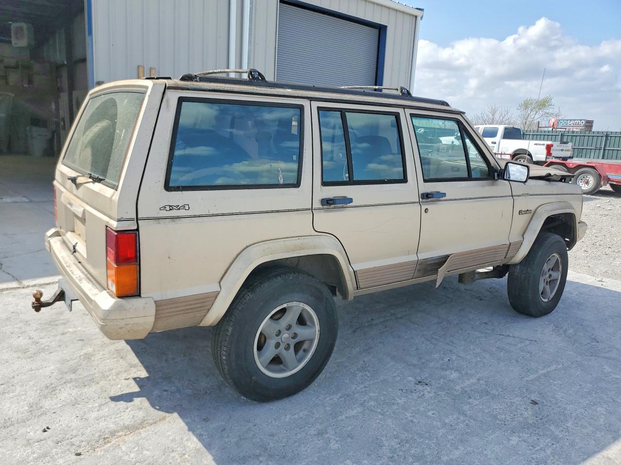 1993 JEEP CHEROKEE