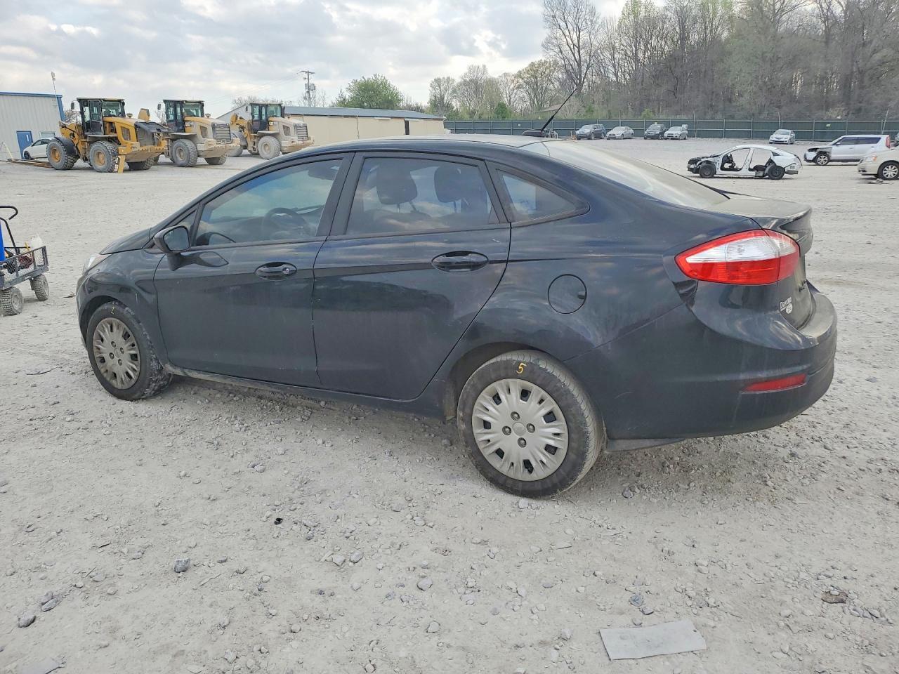 2016 FORD Fiesta