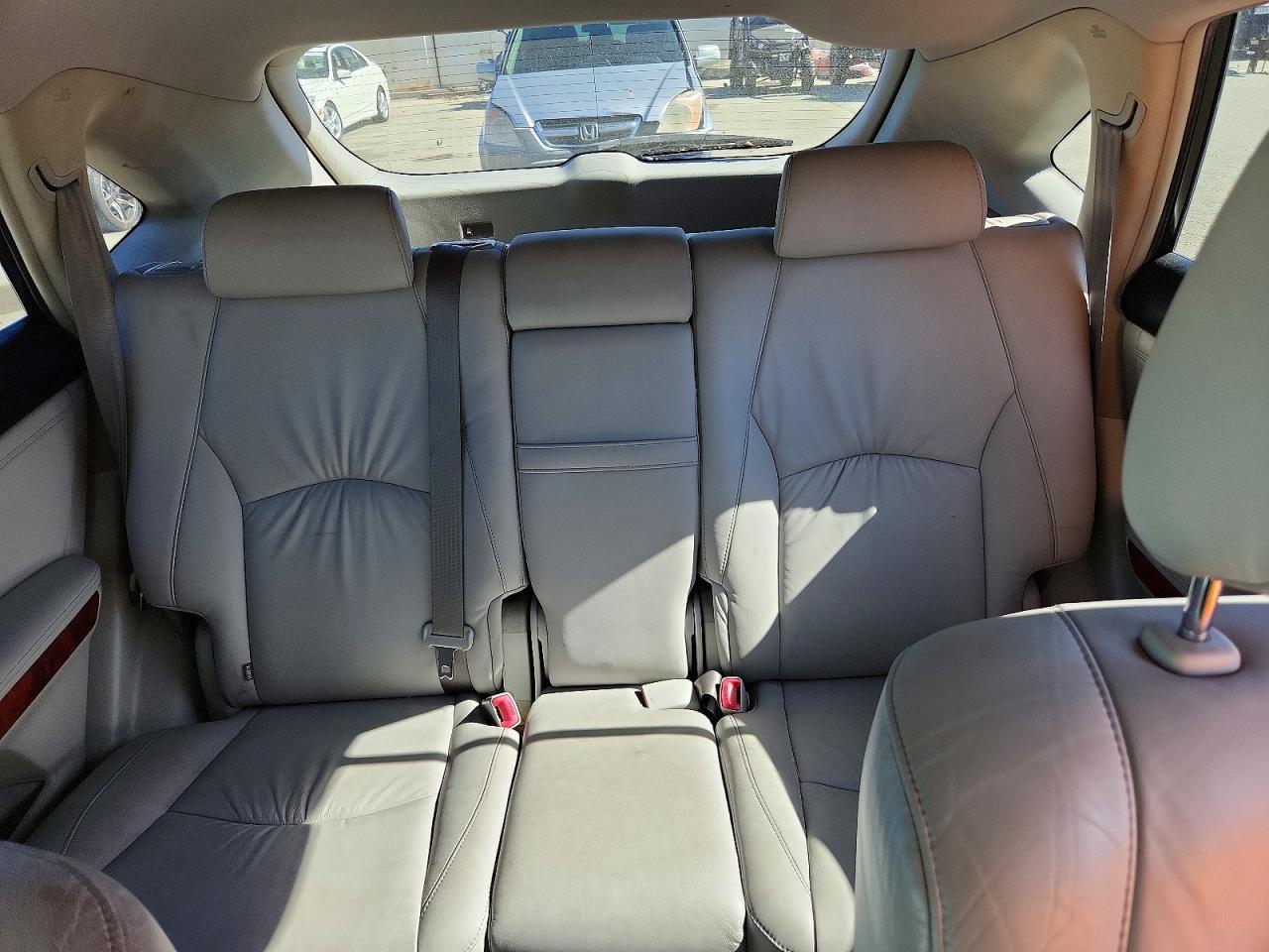 2004 LEXUS Rx 330