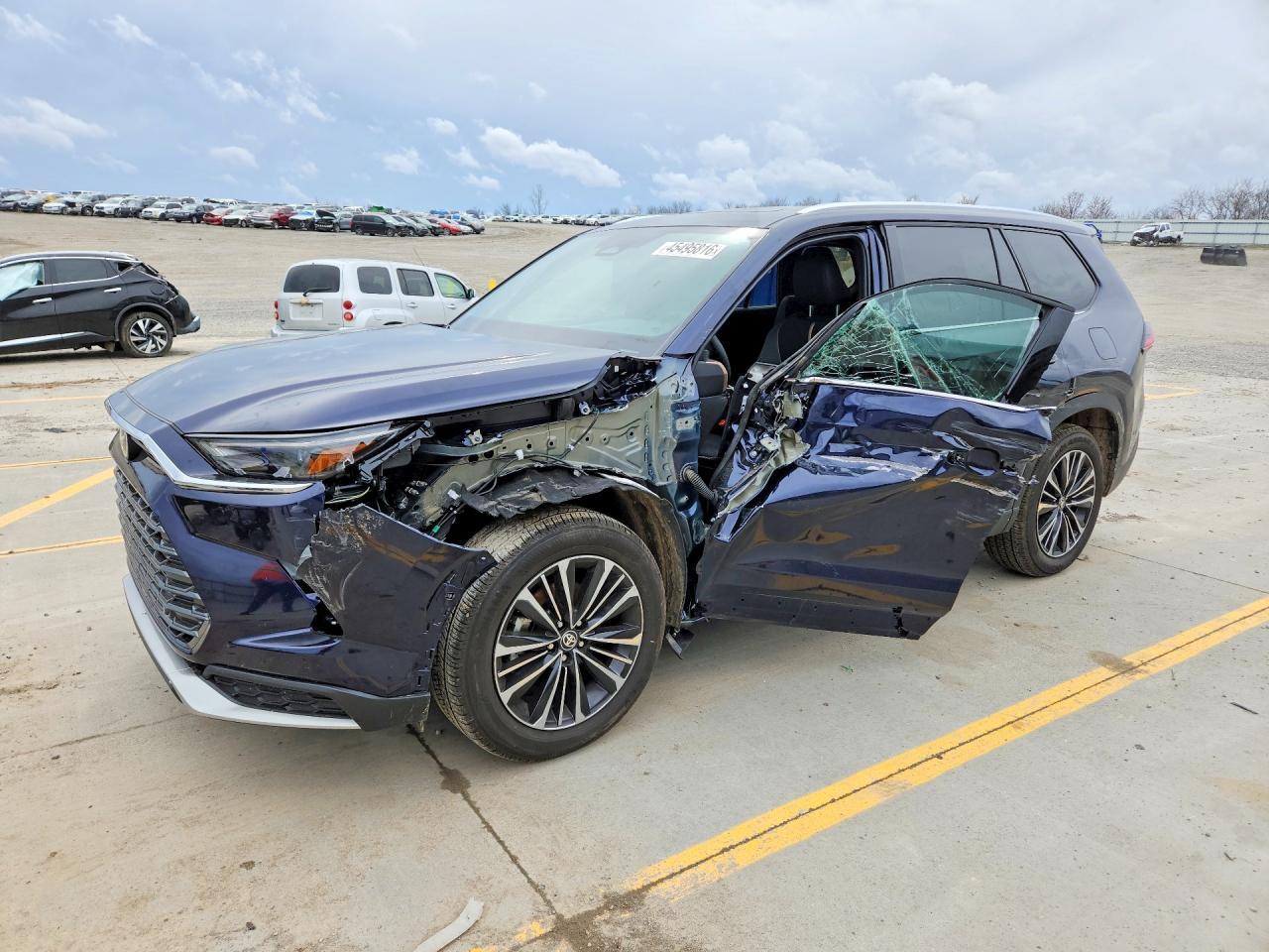 2026 TOYOTA HIGHLANDER