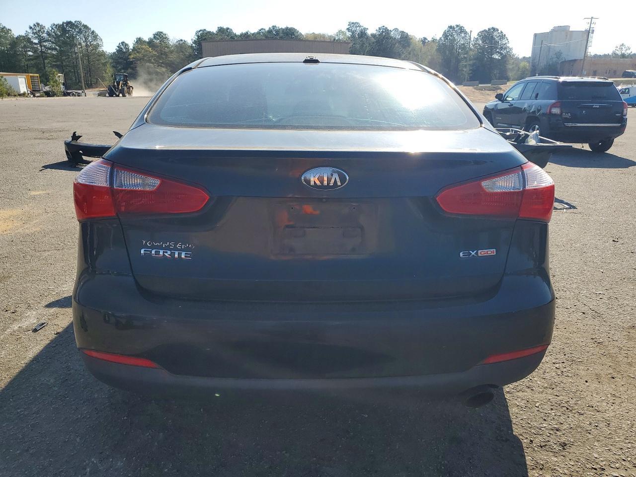 2014 KIA FORTE