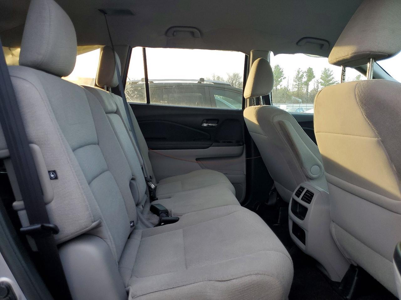 2016 HONDA PILOT