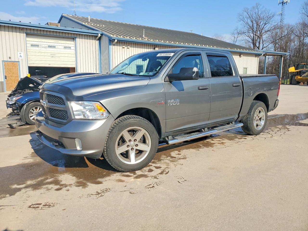 2013 RAM 1500 ST