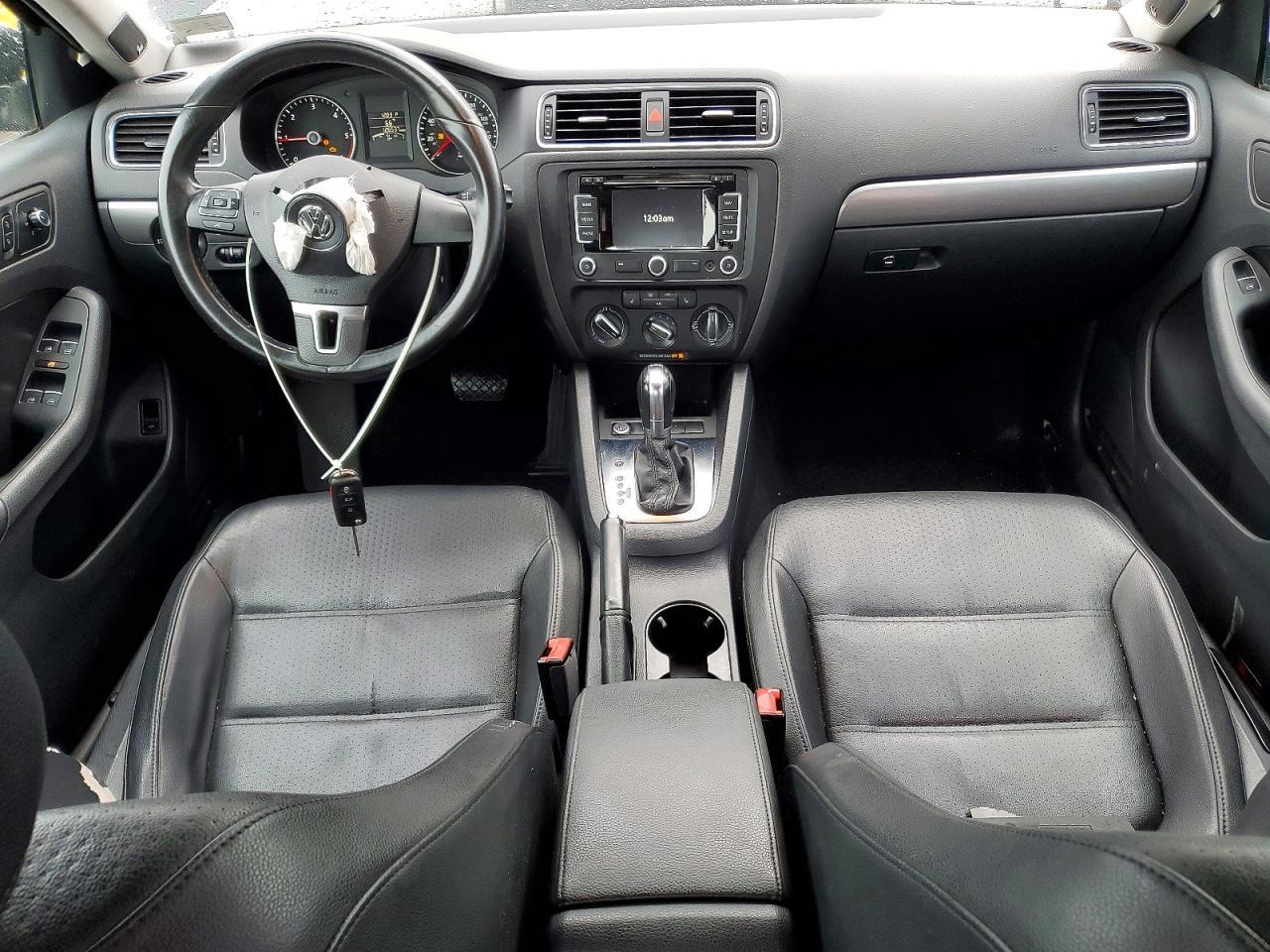 2013 VOLKSWAGEN JETTA