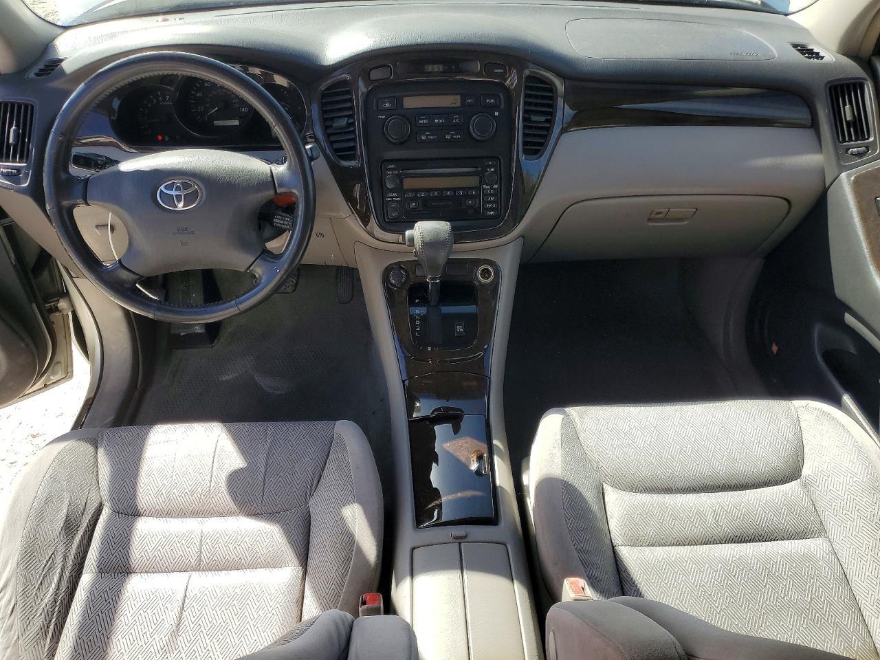 2003 TOYOTA HIGHLANDER
