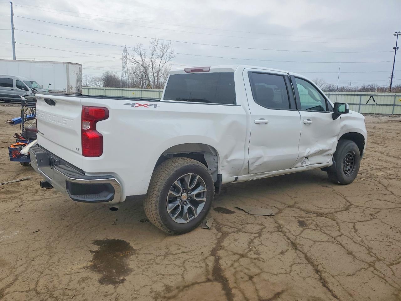 2026 CHEVROLET Silverado