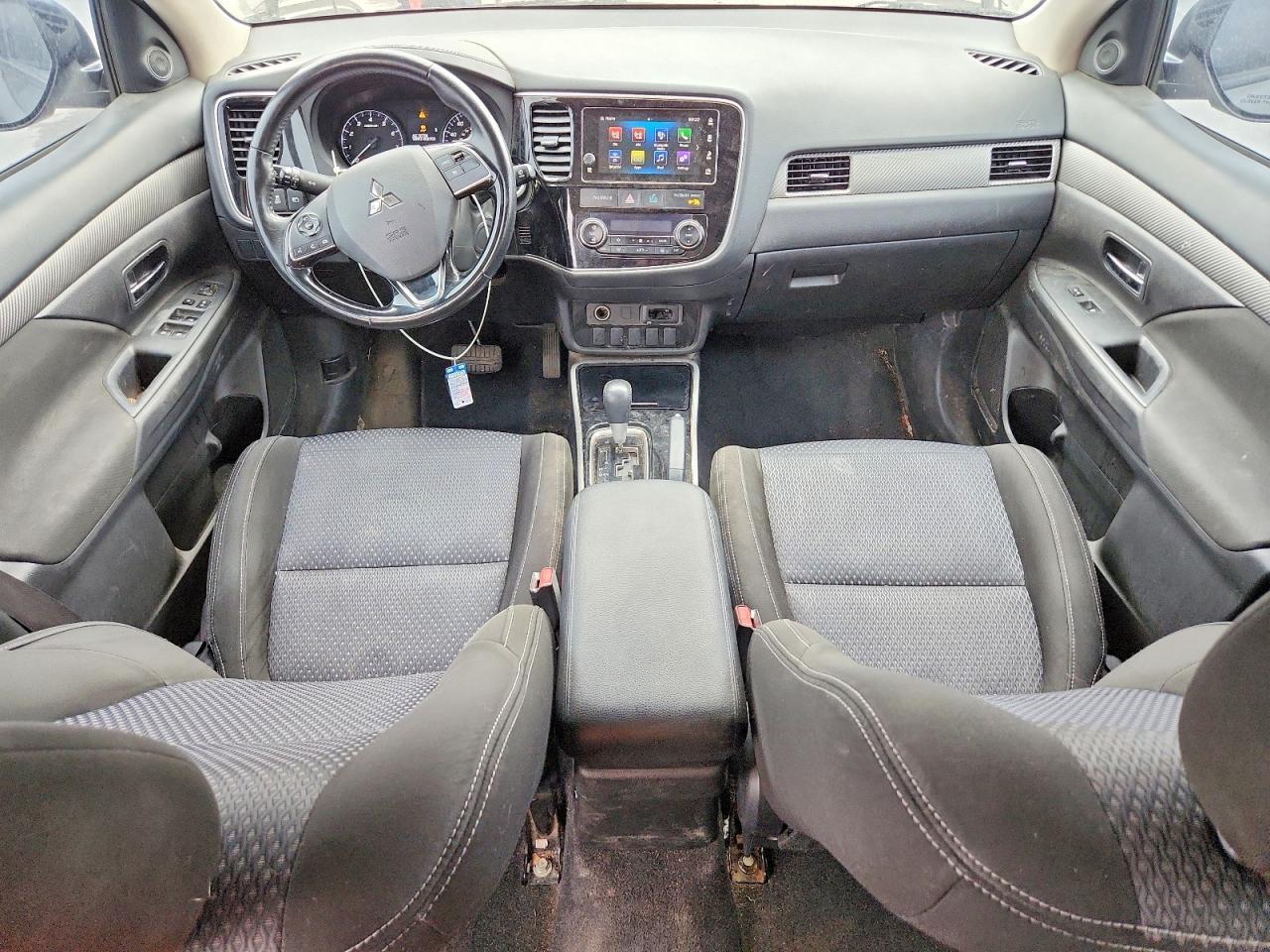2017 MITSUBISHI outlander