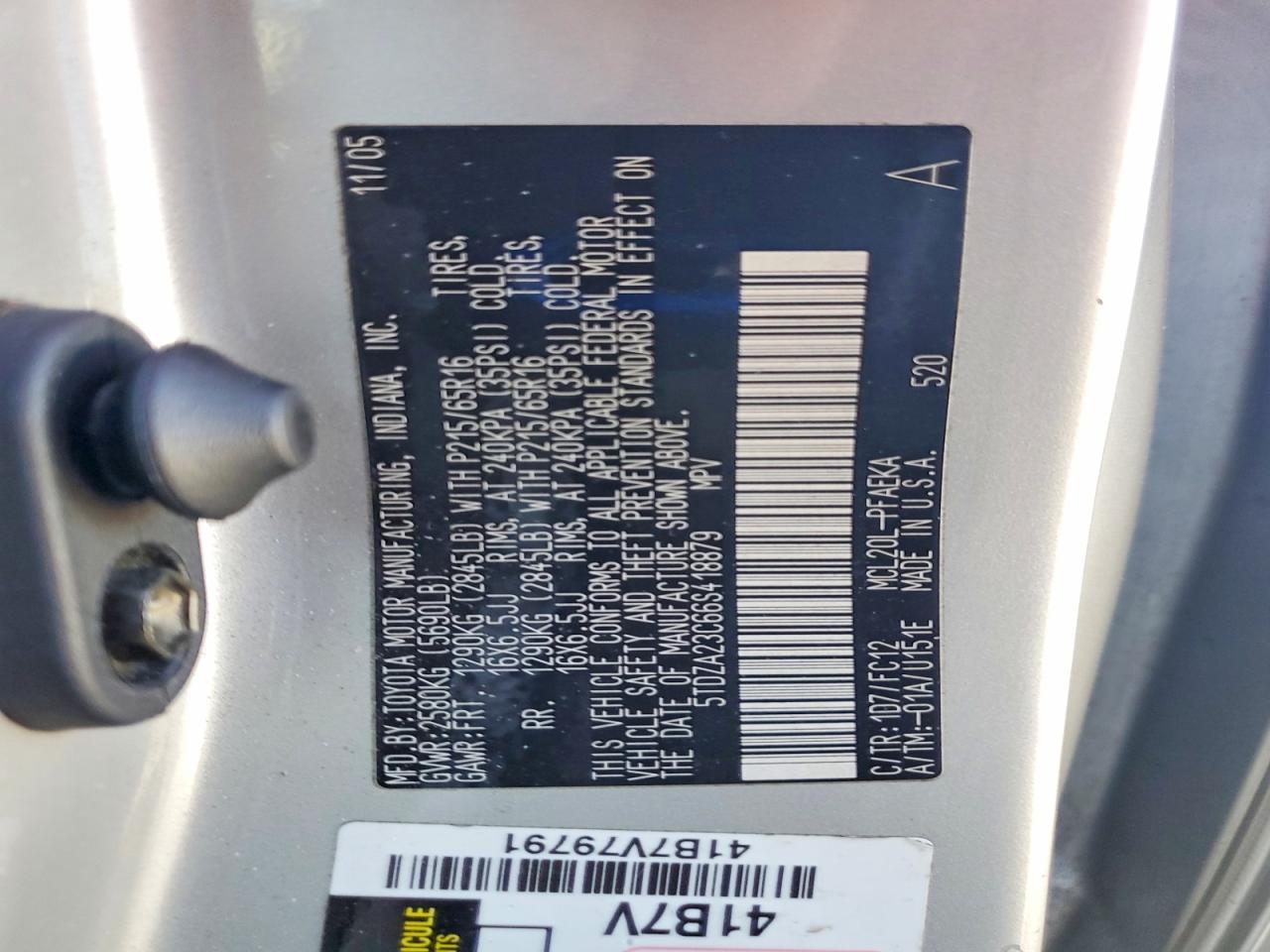 2006 TOYOTA SIENNA