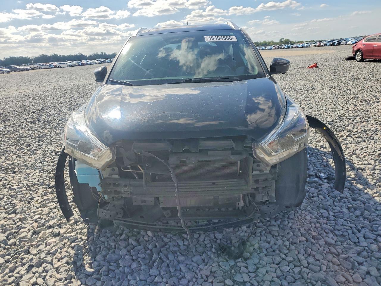 2019 NISSAN KICKS