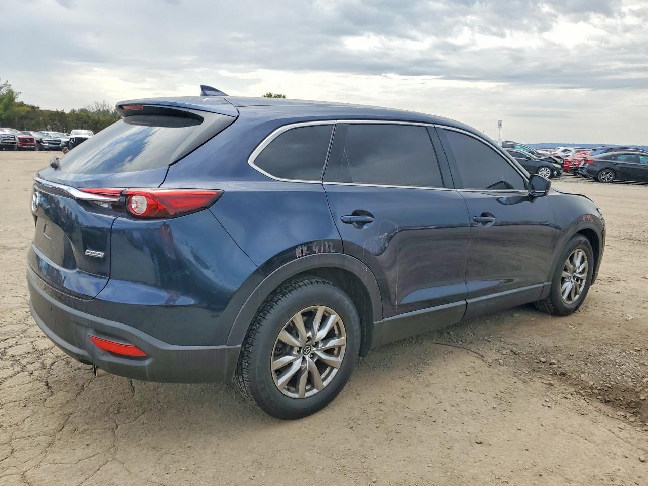 2016 MAZDA CX-9