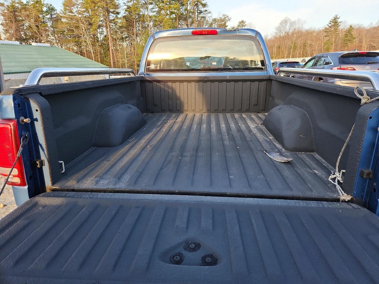 2004 DODGE Dakota