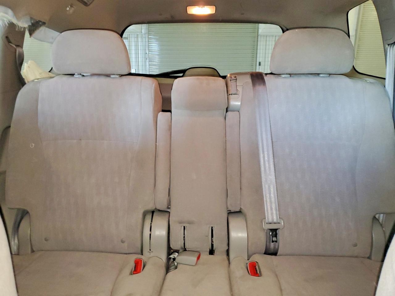 2011 TOYOTA HIGHLANDER