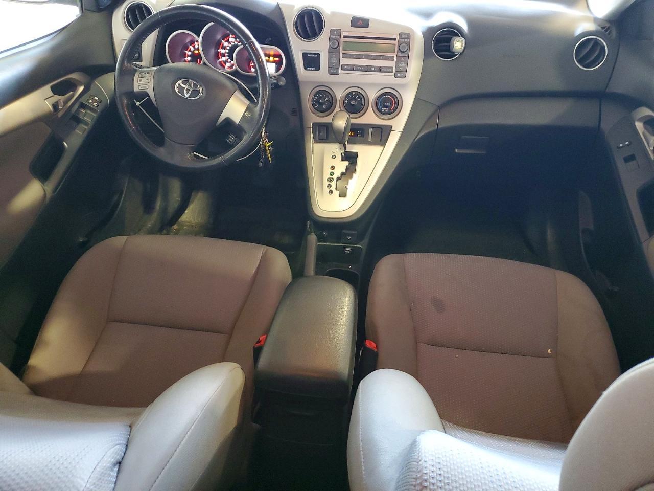 2010 TOYOTA MATRIX