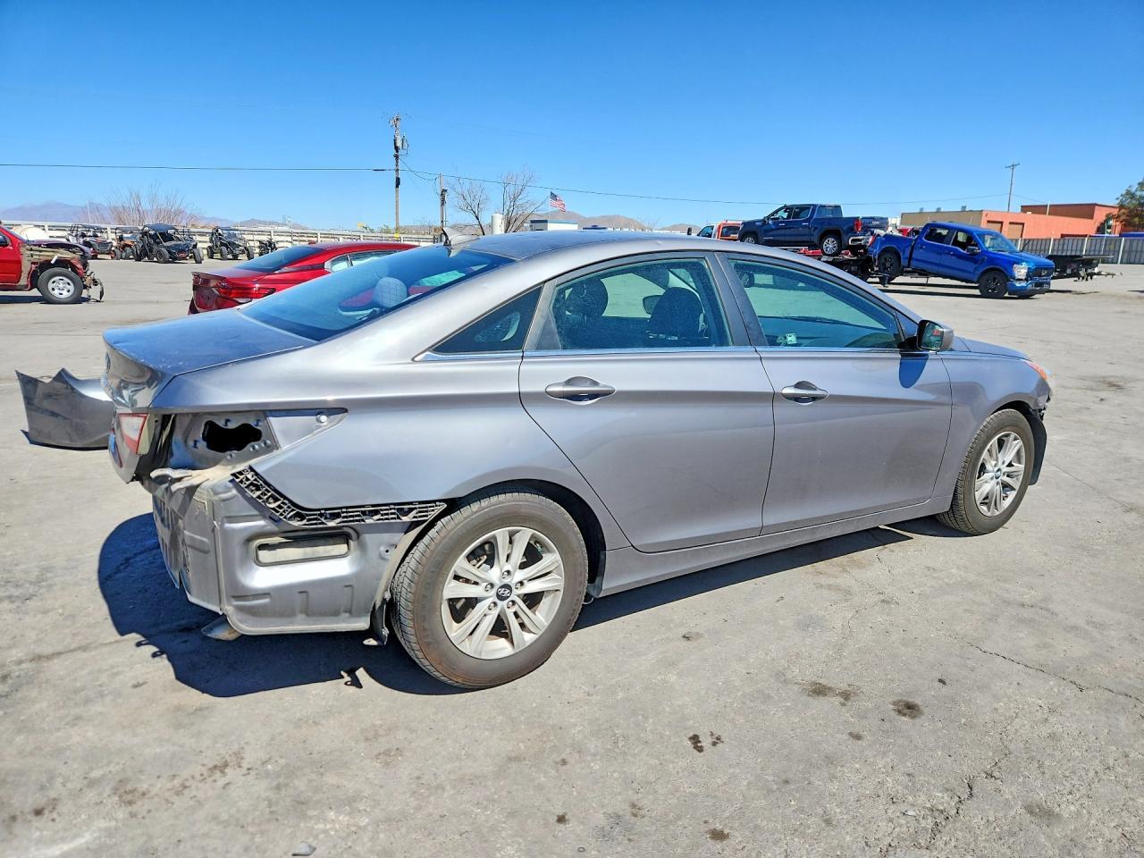 2011 HYUNDAI SONATA