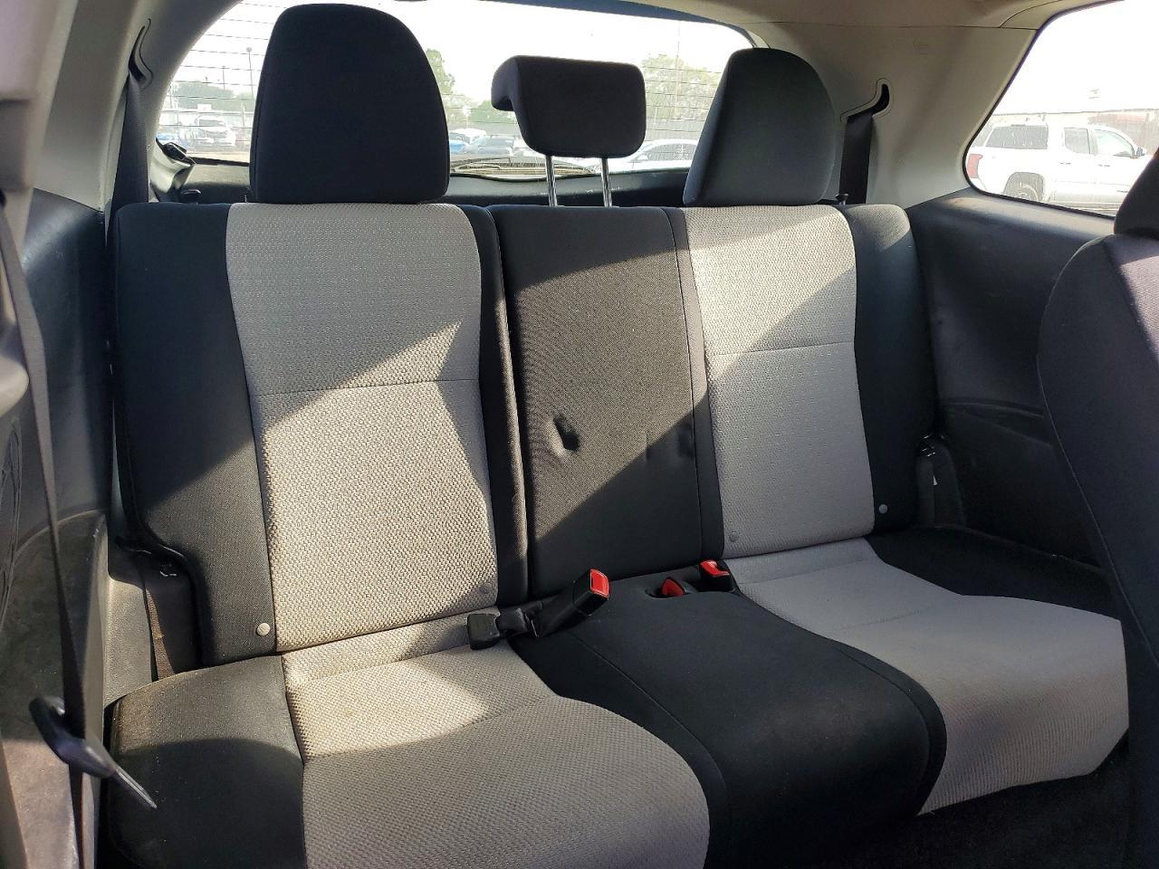 2012 TOYOTA YARIS