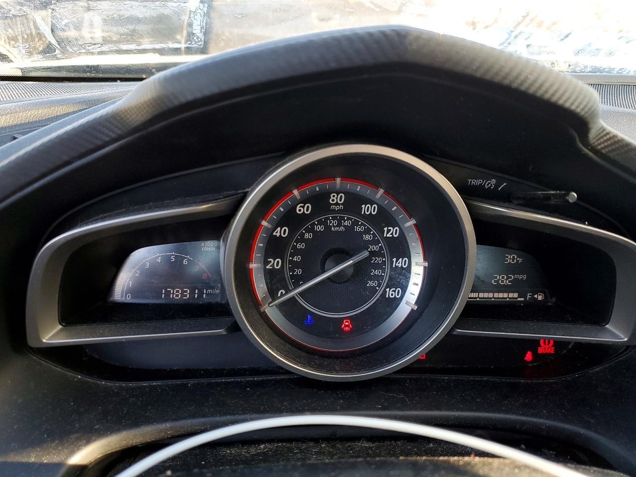 2014 MAZDA 3