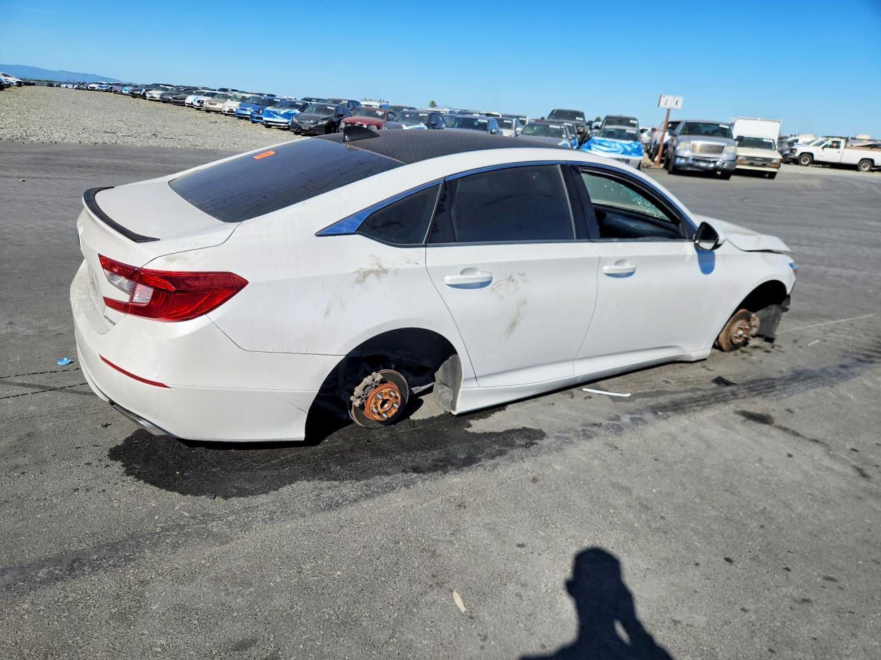 2018 HONDA ACCORD