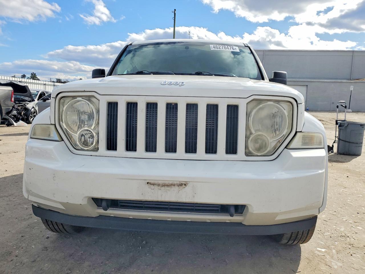 2012 JEEP Liberty