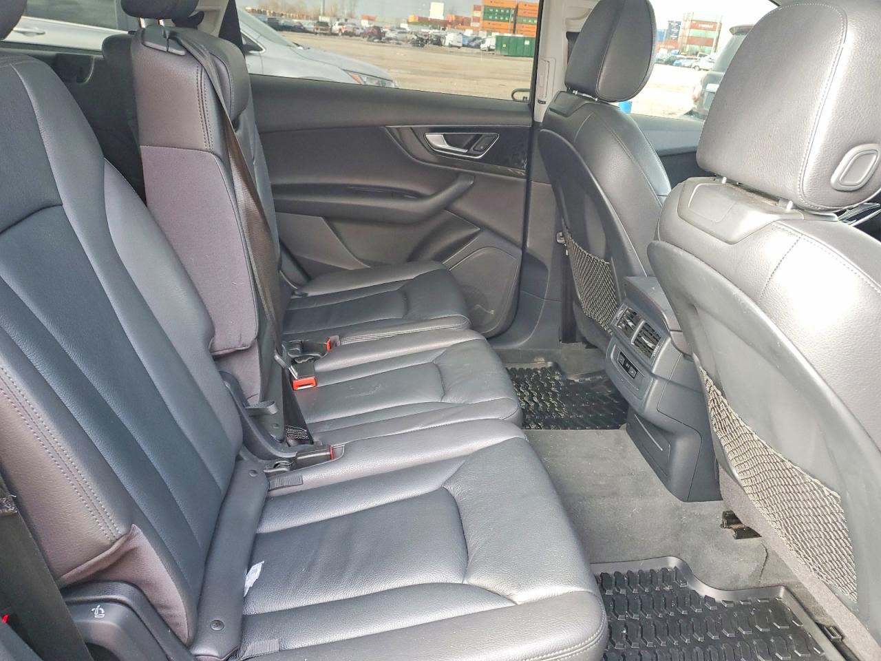 2017 AUDI Q7