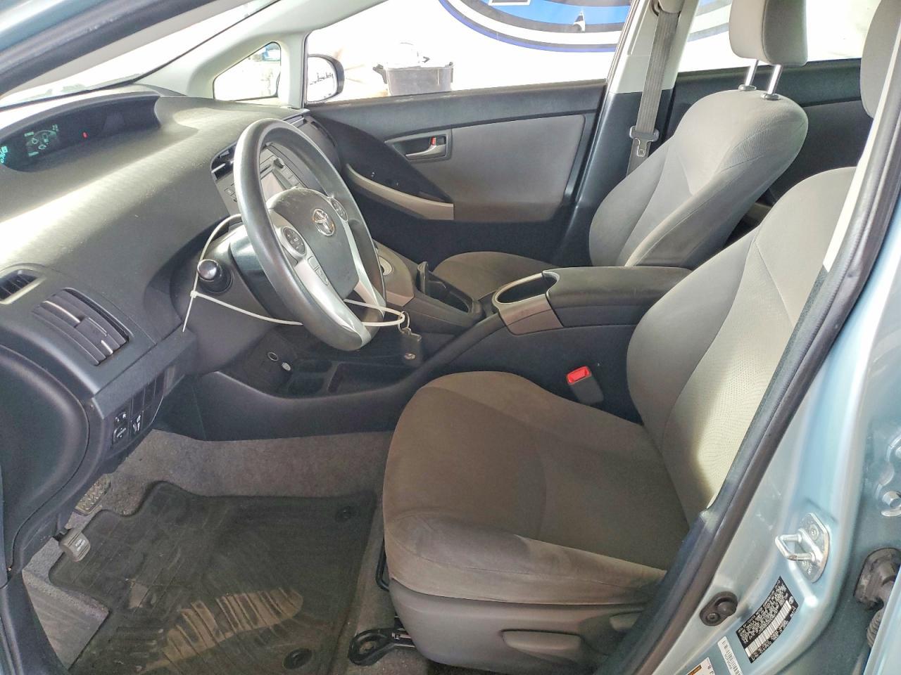 2012 TOYOTA PRIUS