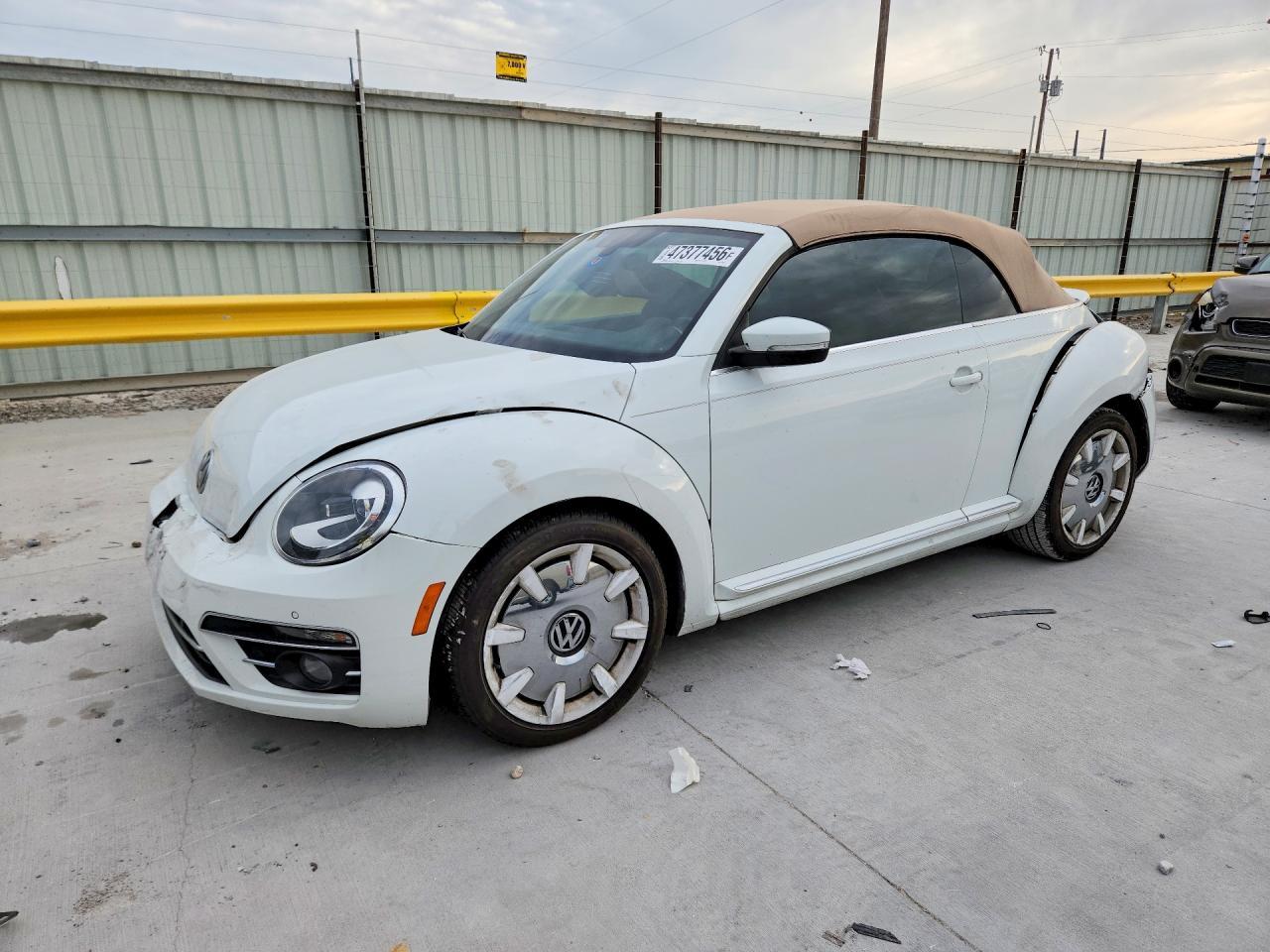 2019 VOLKSWAGEN Beetle