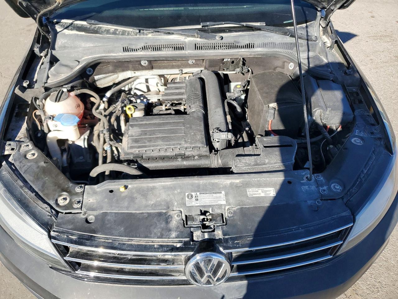 2017 VOLKSWAGEN JETTA