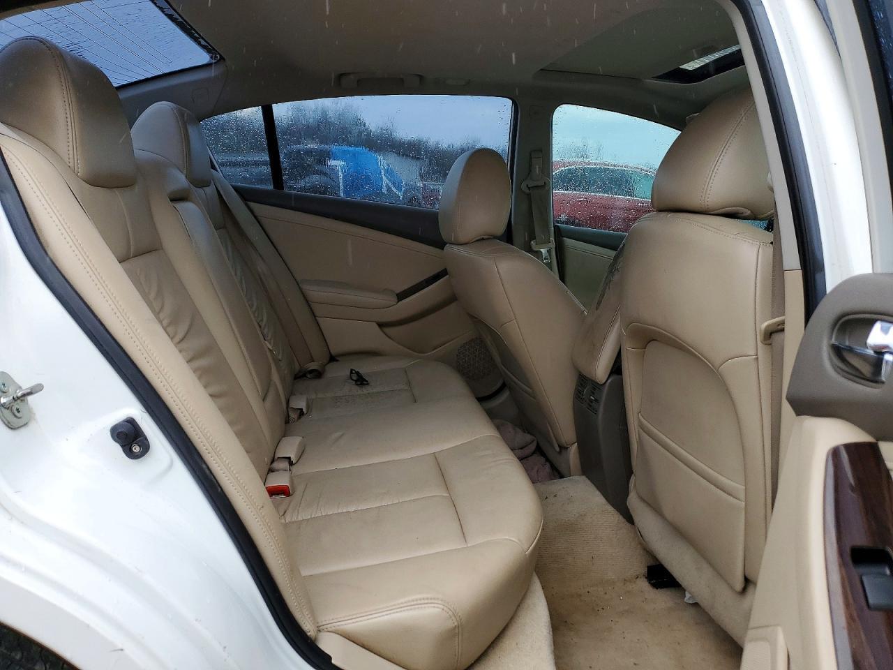 2011 NISSAN ALTIMA