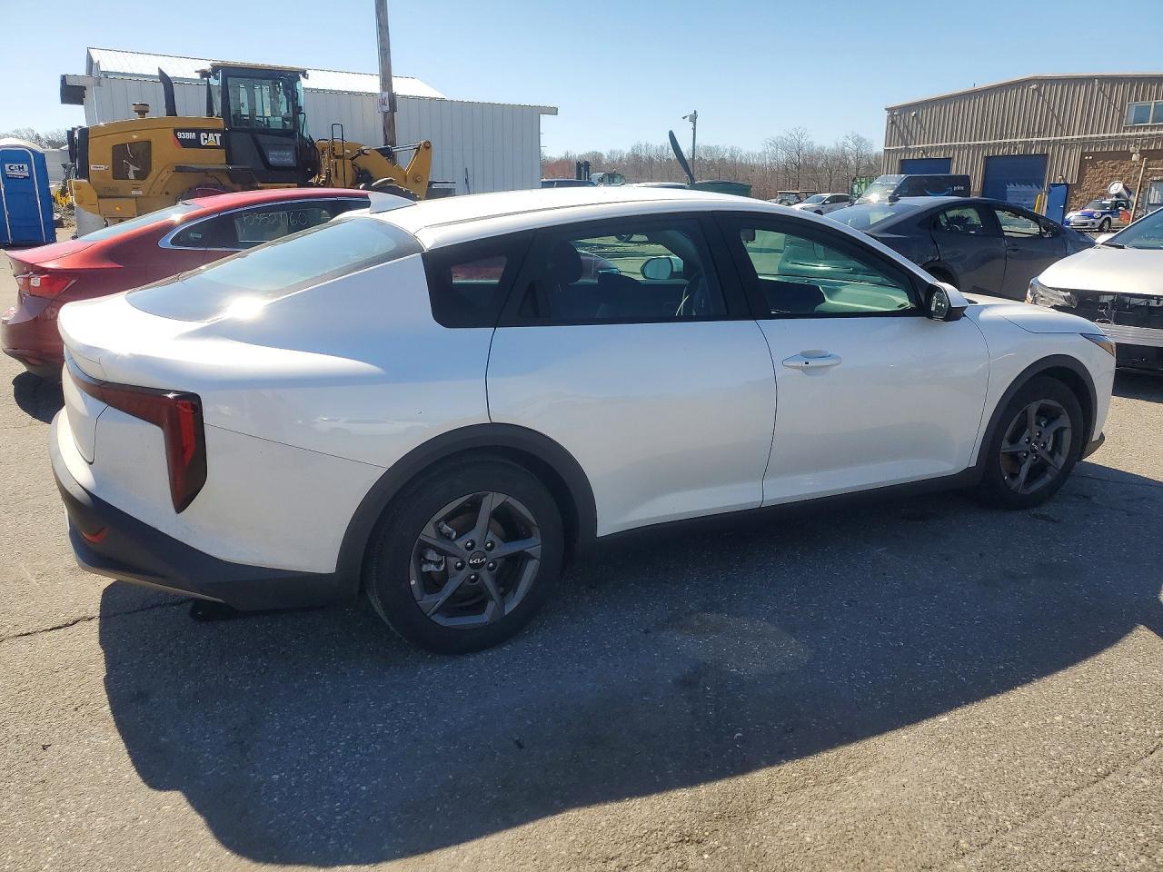 2025 KIA K4