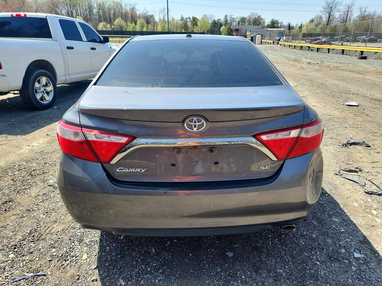 2017 TOYOTA CAMRY