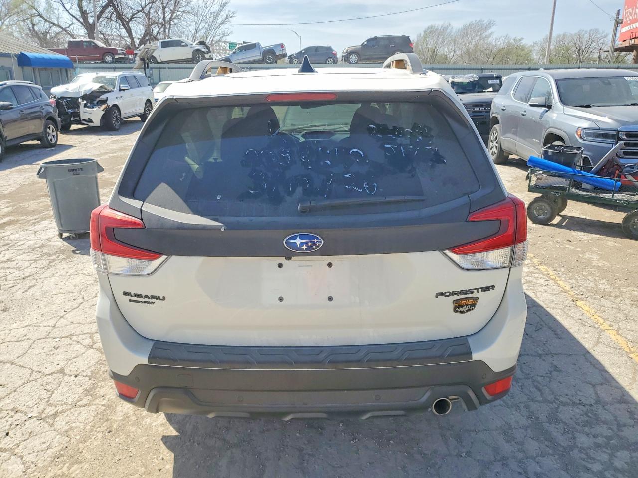 2024 SUBARU FORESTER