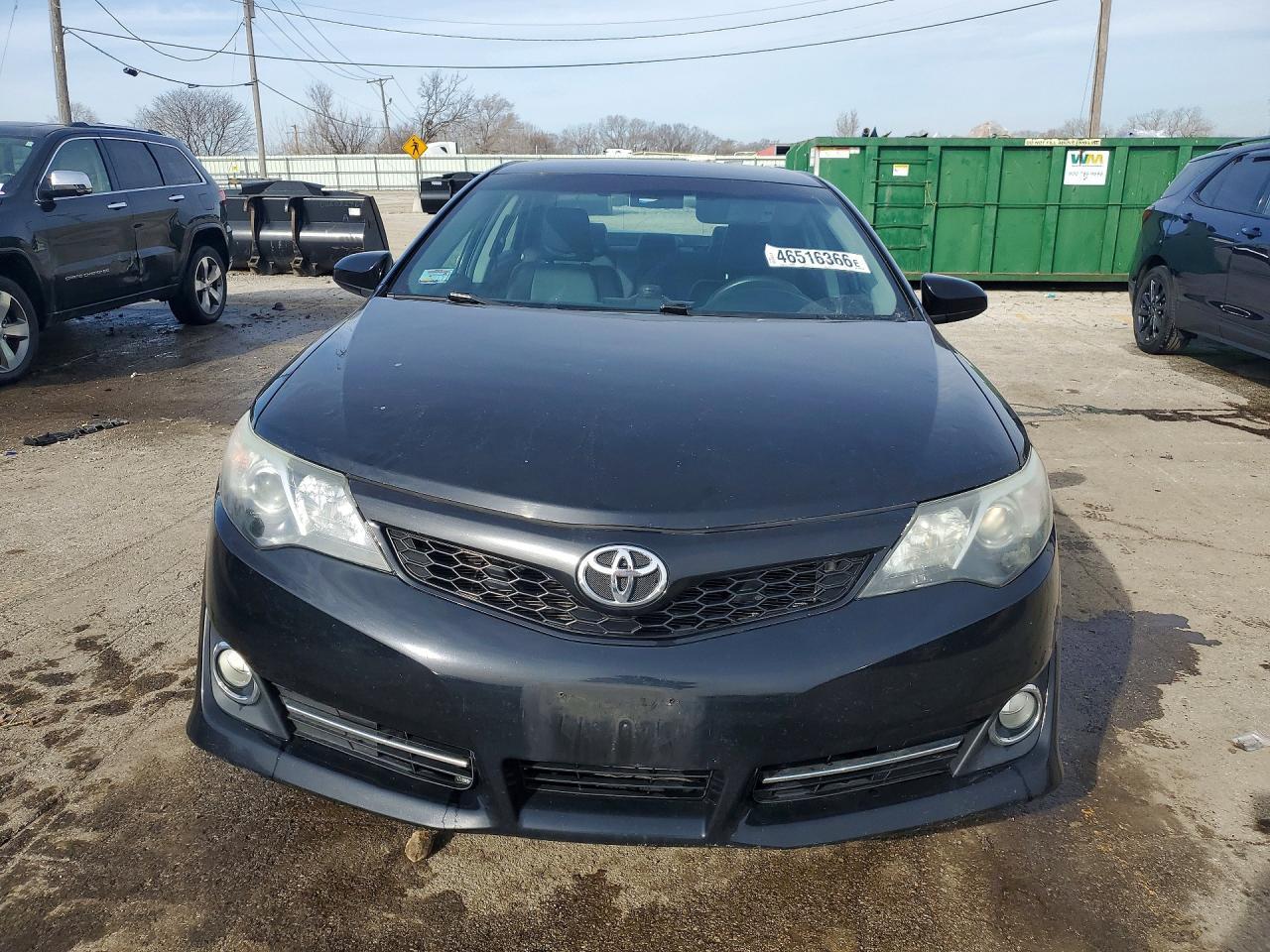 2013 TOYOTA CAMRY
